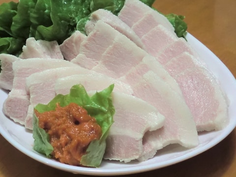 茹で塩豚★コチュジャン味噌添え